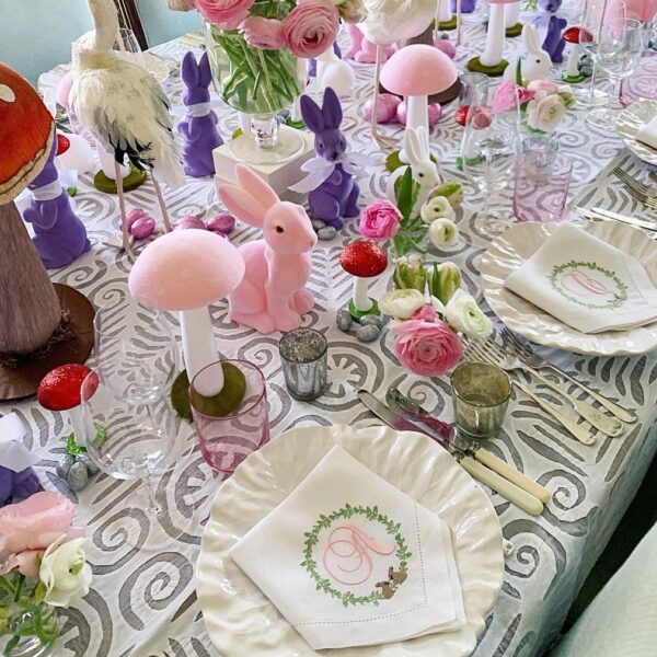 LINEN HEMSTITCH NAPKIN - Easter Bunny Monogram