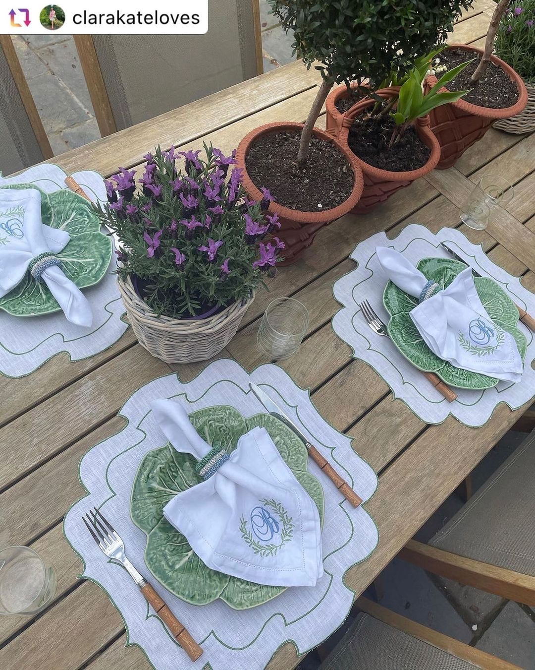 Laurel monogram napkins The Embroidered Napkin Company