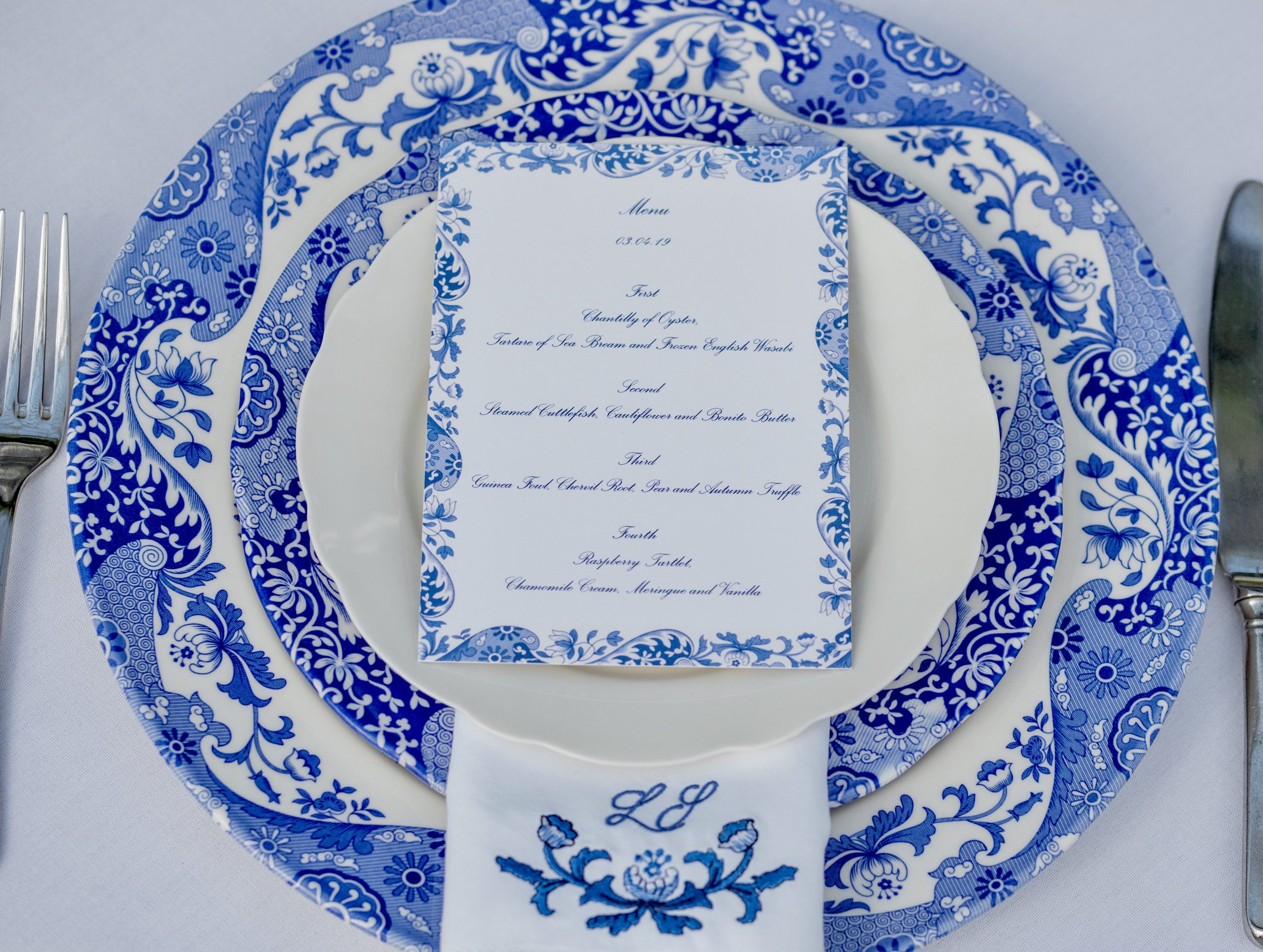 Chintzy Blue and White Wedding With Custom Linen Napkins