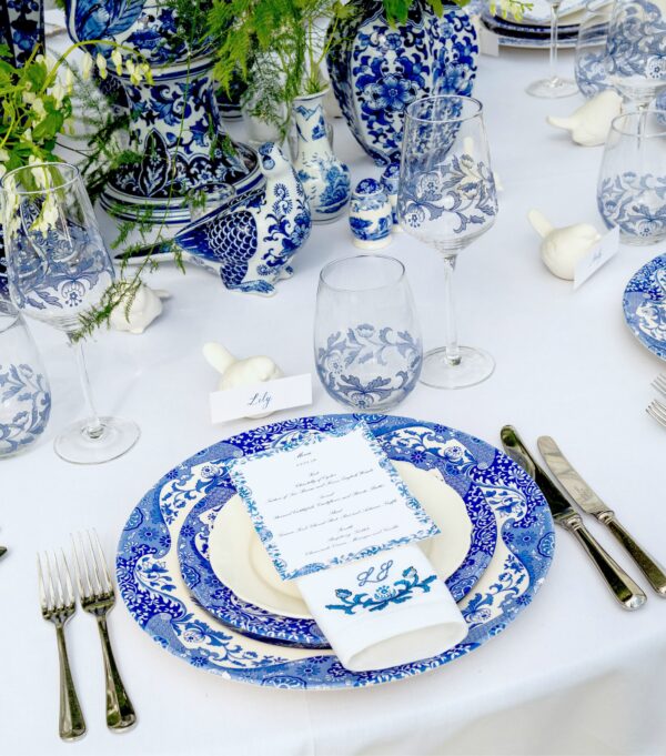 Chintzy Blue and White Wedding With Custom Linen Napkins