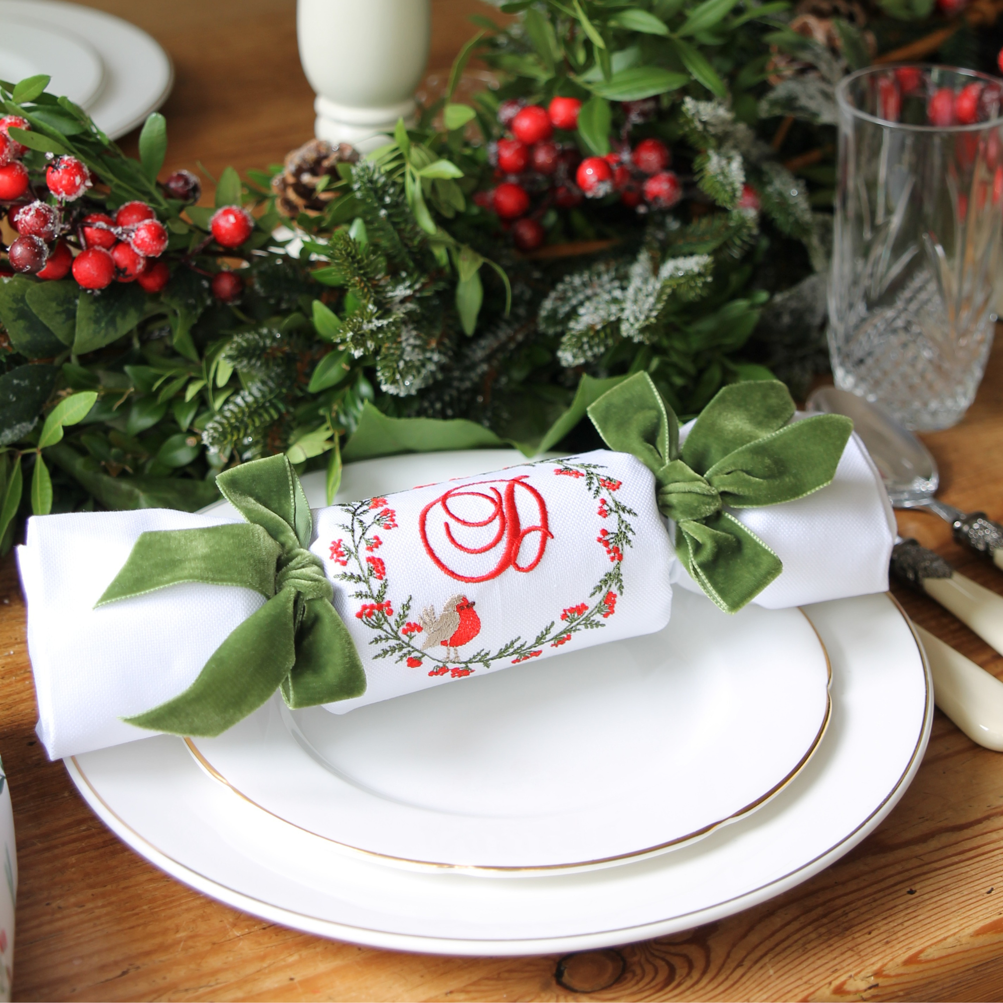 EMBROIDERED CHRISTMAS CRACKERS - Reusable Crackers Once "Pulled" Become Full Size Napkins