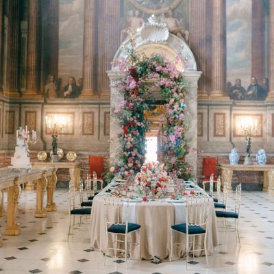 Luxury Wedding Table Ideas With Velvet Bows At Blenheim Palace