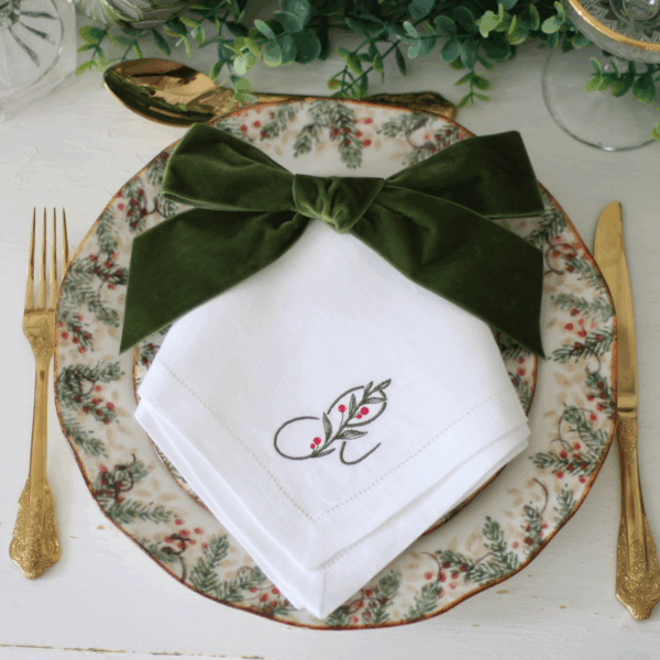 LINEN HEMSTITCH NAPKIN - Christmas Winterberry Napkins