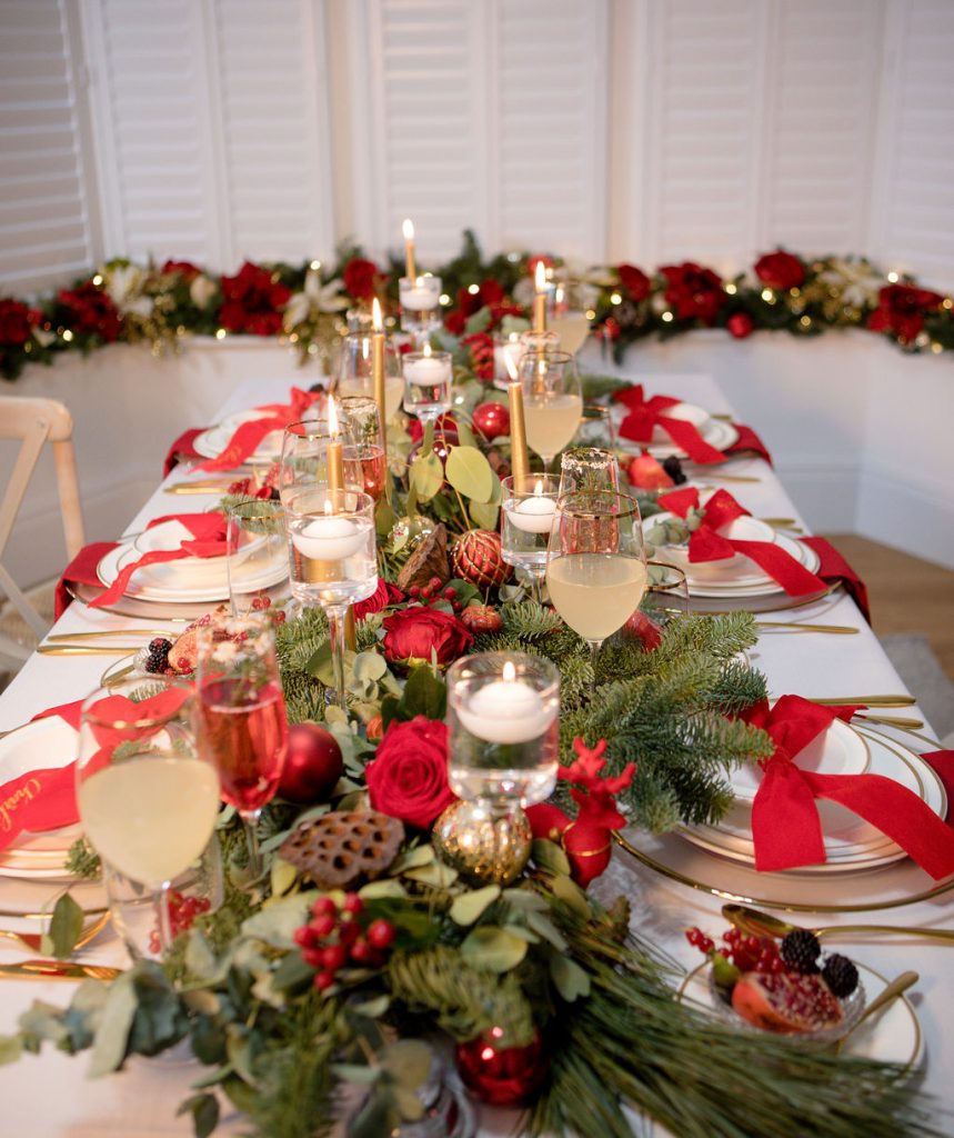Traditional Christmas Table Ideas For A Luxury Dining Experience
