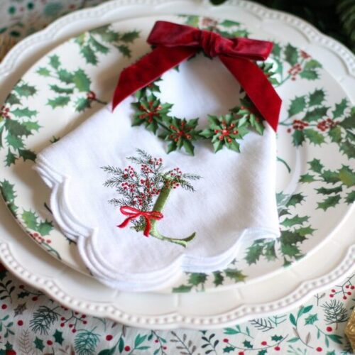 Christmas scalloped napkins