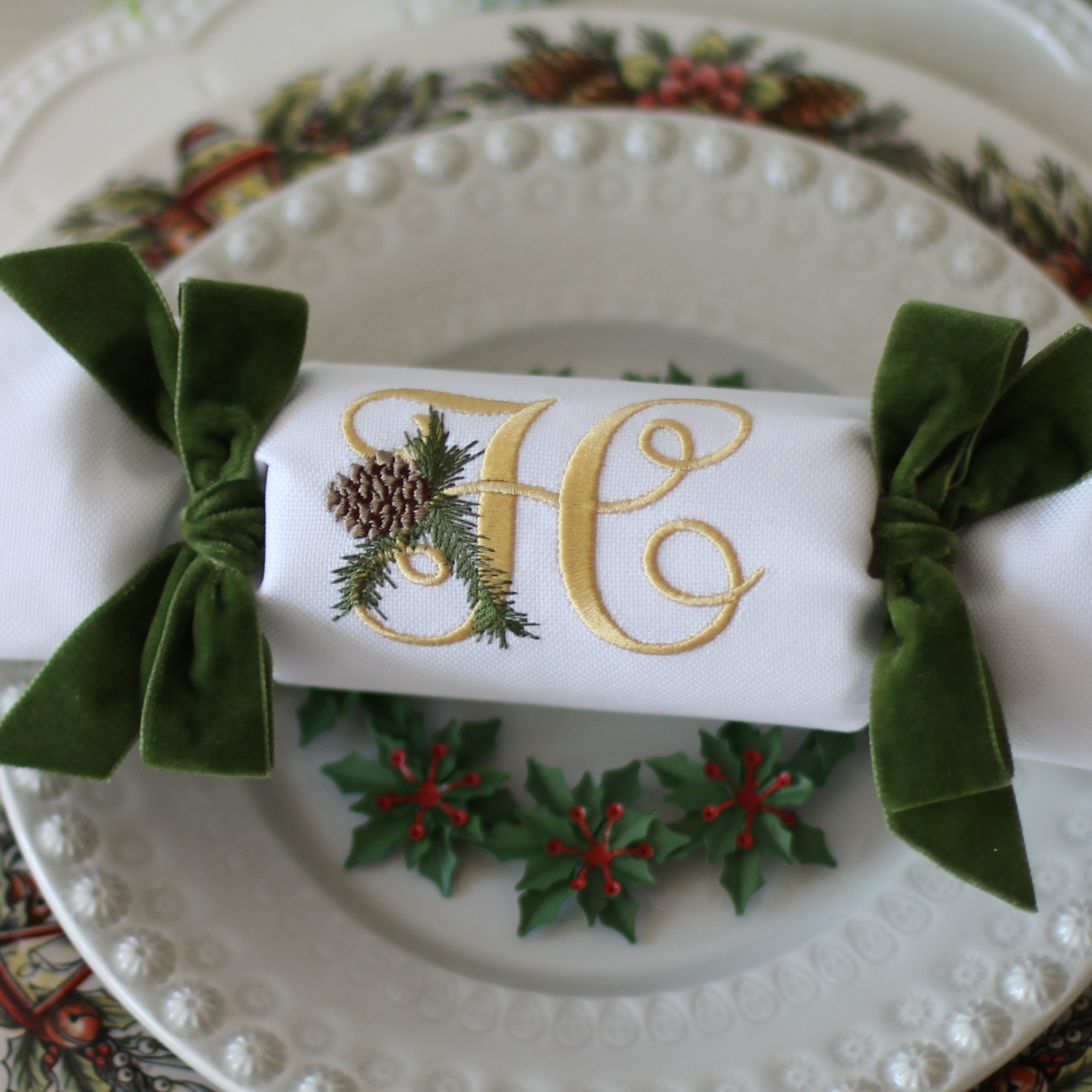 REUSABLE CHRISTMAS CRACKERS - Reusable Crackers Monogrammed Once Pulled Become Full Size Napkins