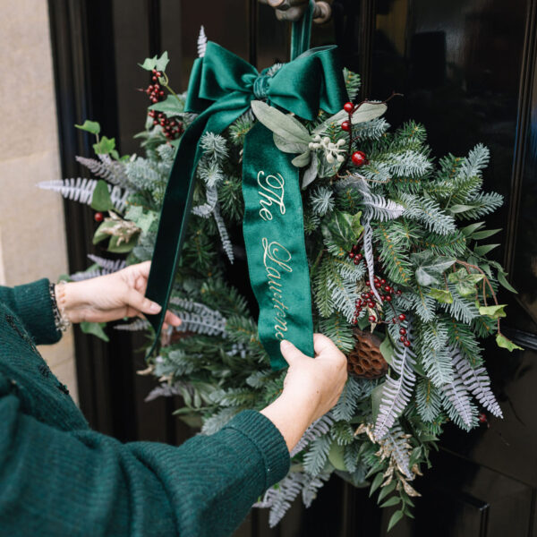 Personalised velvet Wreath Bow