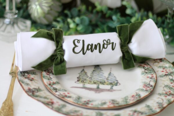 10 Eco-Friendly Crackers For the Perfect Christmas Table