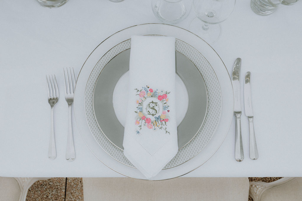 Luxury Wedding Napkins At Château de Cazine