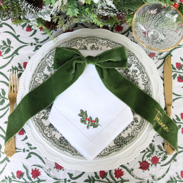 Set of 4 embroidered Christmas Napkins