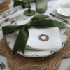 LINEN HEMSTITCH NAPKIN Set of 4 embroidered Christmas Napkins Wreath