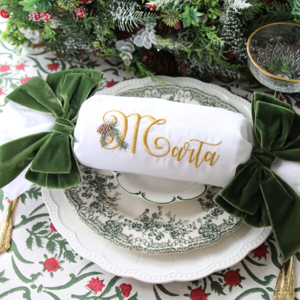 MAXI RUFFLE CHRISTMAS CRACKER – Reusable Crackers Once “Pulled” Becomes Full Size Napkin – Personalised with Pine Monogram Name