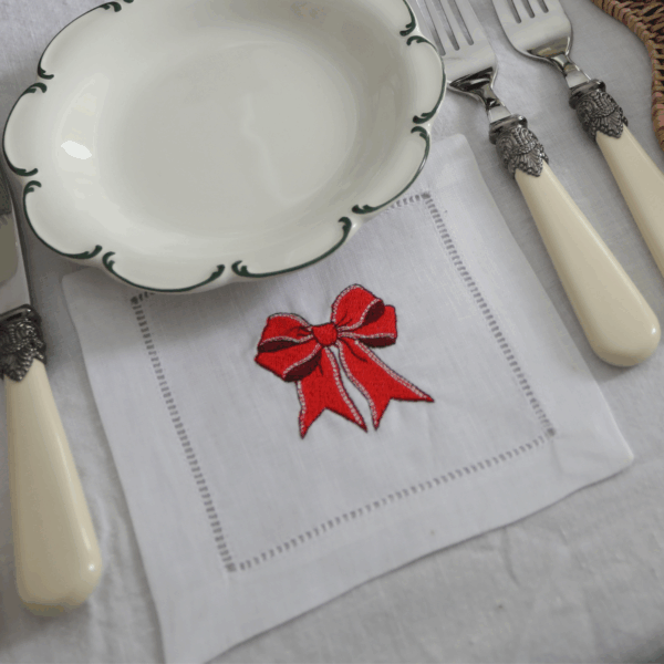 LINEN HEMSTITCH COCKTAIL NAPKINS Set of 4 embroidered Christmas Cocktail Napkins bow LINEN HEMSTITCH COCKTAIL NAPKINS Set of 4 embroidered Christmas Cocktail Napkins bow