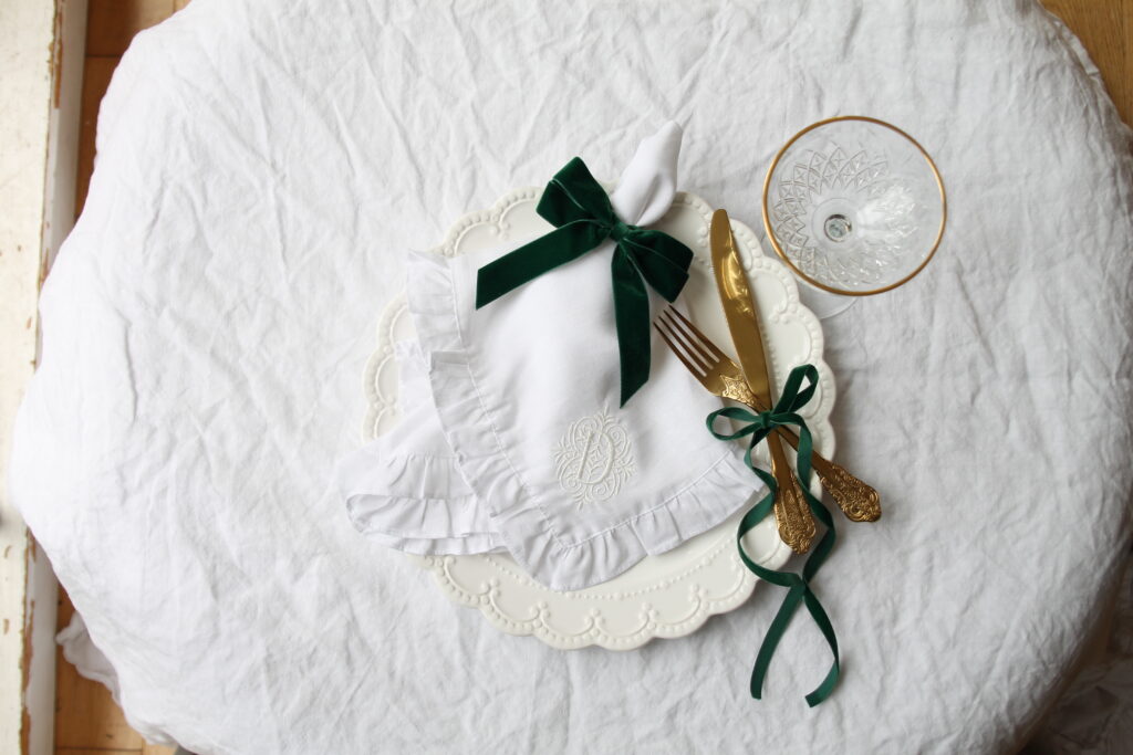 Why White-on-White is the Ultimate Statement for Embroidered Napkins