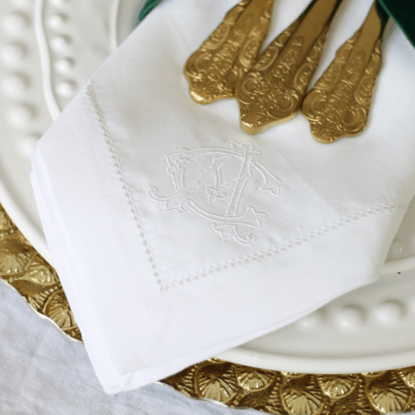 IRISH LINEN HEMSTITCH NAPKIN - Chic Outline Monogram Napkin