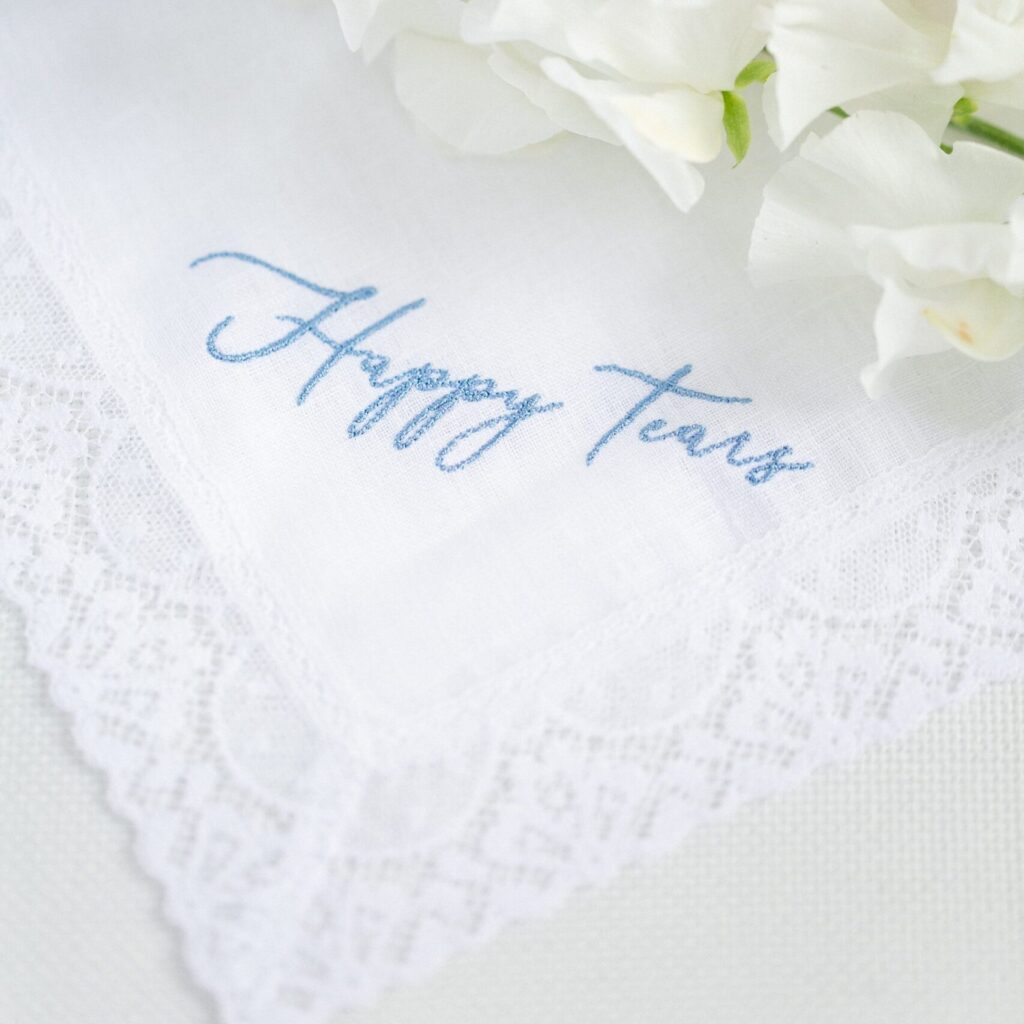Lace Napkins and Accessories - A Must-Have For Your 2026 Wedding
