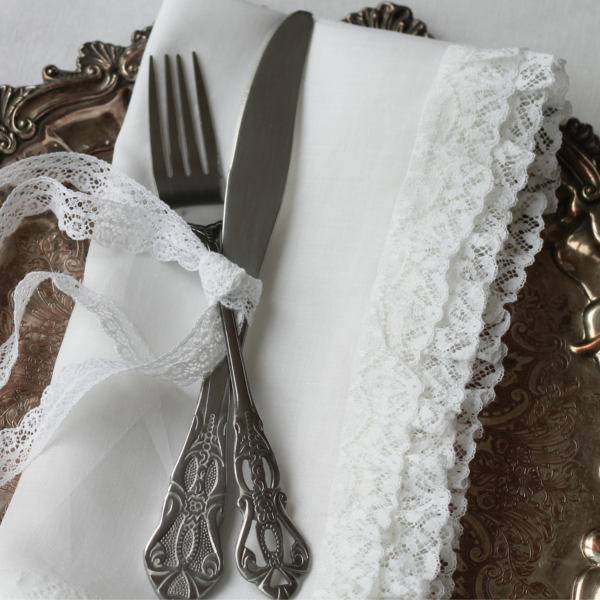 Linen & Nottingham Ruffle Lace Napkin