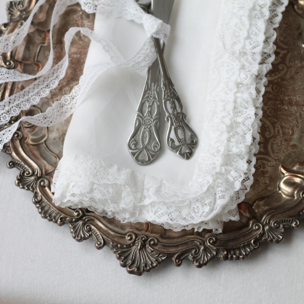 Linen & Nottingham Ruffle Lace Napkin