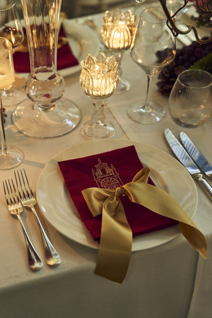 Your Wedding at The Sloane Club: Three Ways to Style Your Wedding Tables